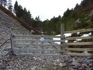 NJ062150: entering the RSPB area. The route is very rocky for a few metres. © Colin Cadden, Colin Cadden