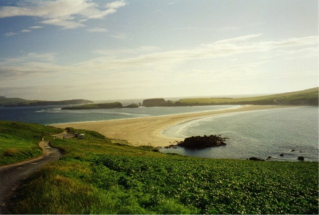 Kirk Road to St Ninian’s Church