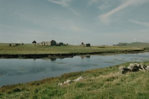 Symbister. This croft was abandoned in the early 1950s largely because there was no road to it. [Peter Guy, 'Walking the Coastline of Shetland, South Mainland', Shetland Times, Lerwick, 2000]. © Peter Wyatt , Geograph