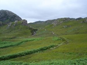 NG858789: start of path at Tollaidh to Slattadale. © Roger McLachlan, Geograph